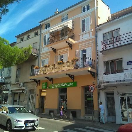 Apartment Sandra 2+2 *** Crikvenica Dış mekan fotoğraf