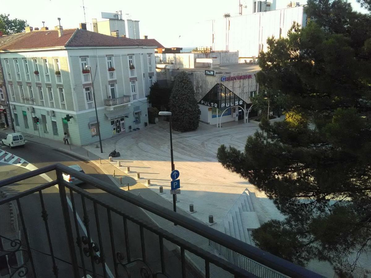 Apartment Sandra 2+2 *** Crikvenica Dış mekan fotoğraf