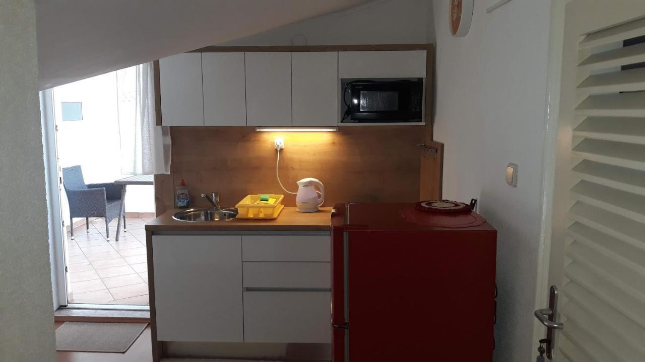 Apartment Sandra 2+2 *** Crikvenica Dış mekan fotoğraf